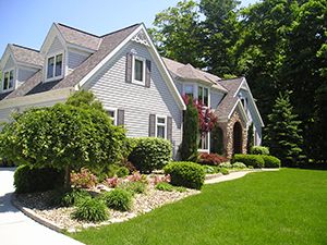 Landscapers and Lawncare Services in Brookfield, WI